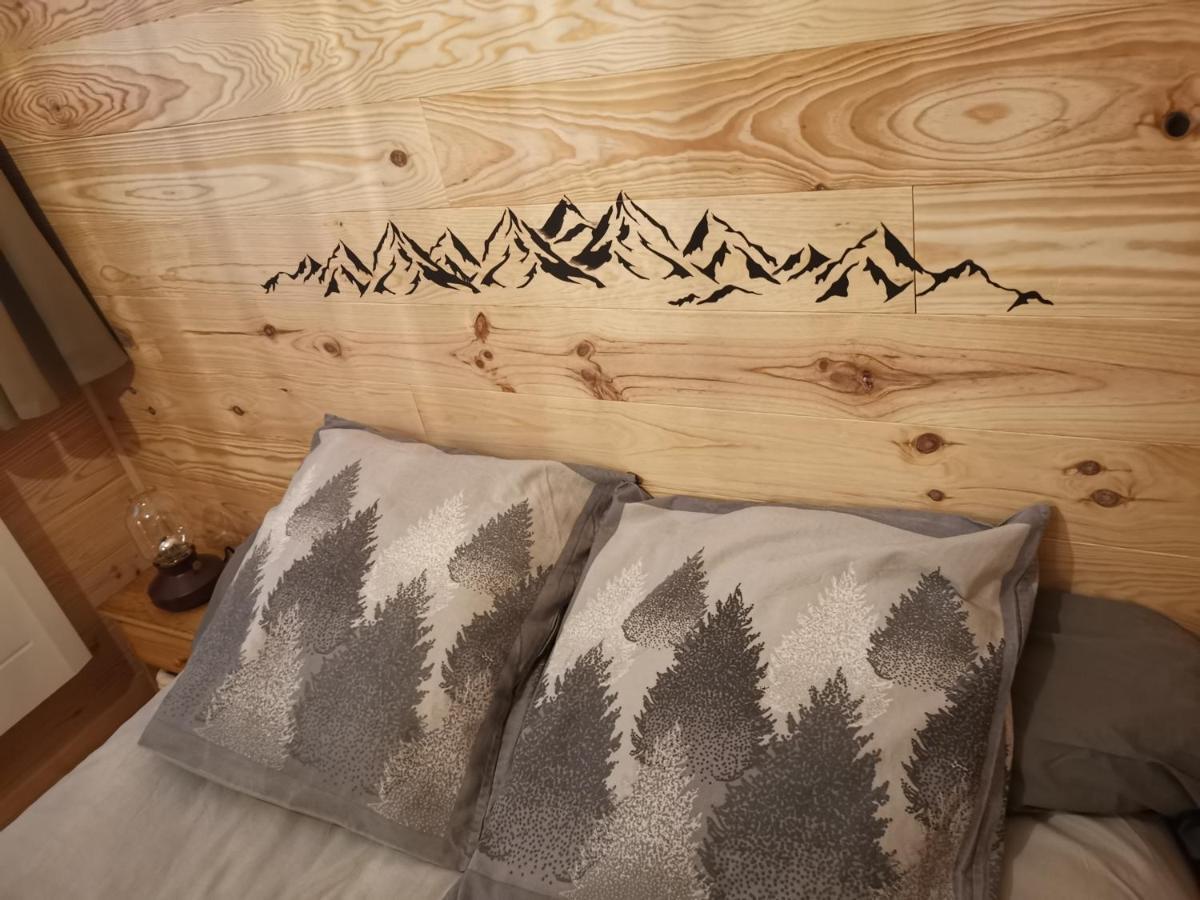 Gite Ha-Py Chalet Campan Bagian luar foto
